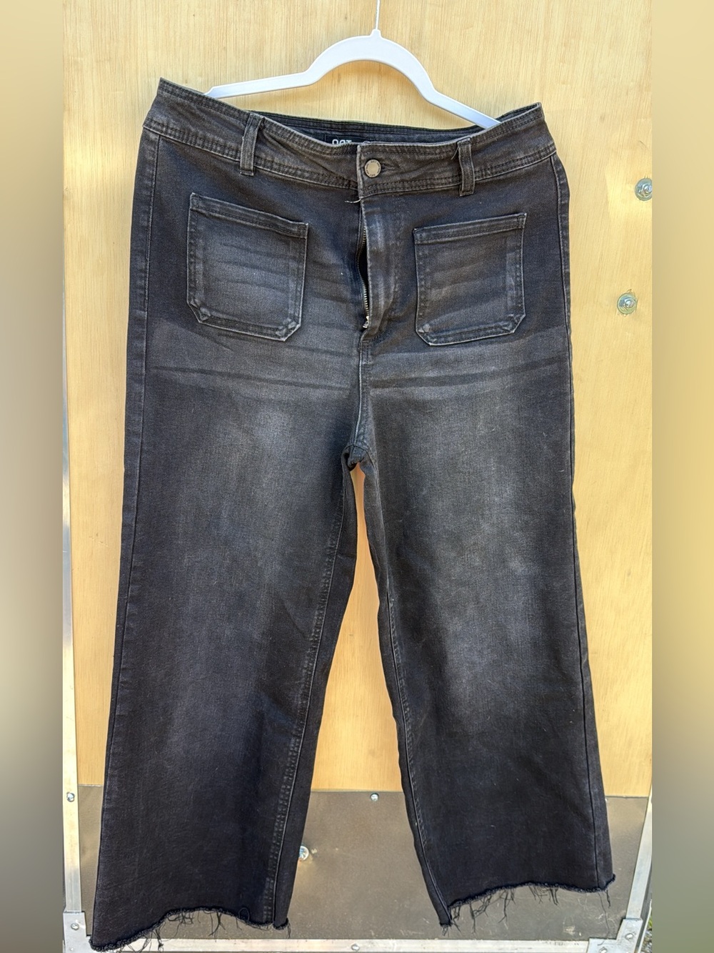 OAT wid leg crop black denim jeans 10/30